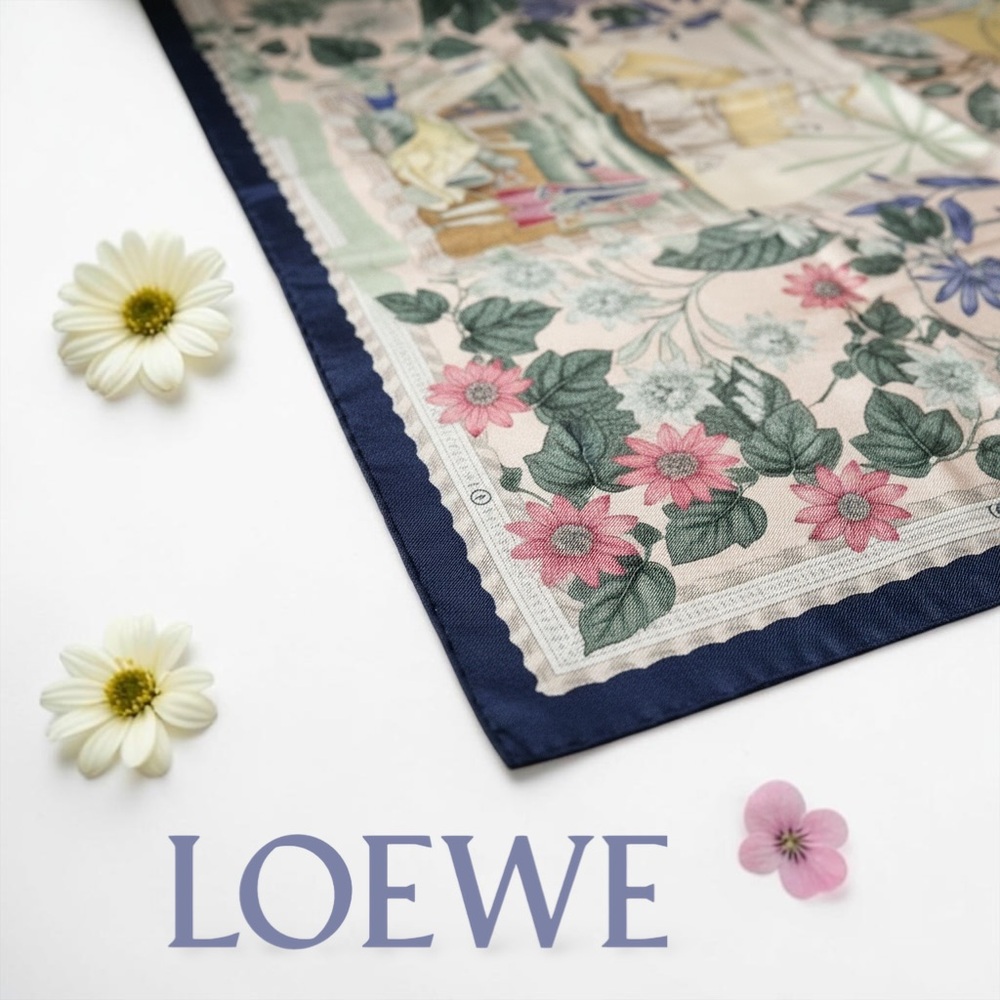 Loewe Multicolor Floral & Nautical vintage Silk Scarf ABSOLUTELY GORGEOUS! - Picture 3 of 7